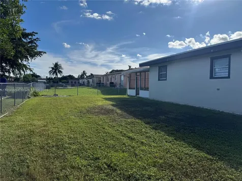 Miami FL 33170