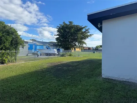 Miami FL 33170