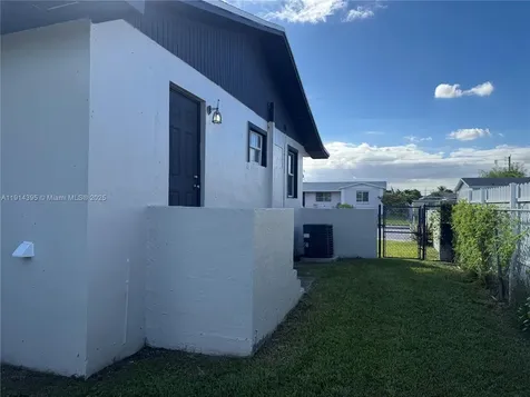 Miami FL 33170