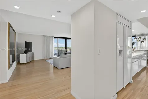 19667 Turnberry Way Aventura FL 33180