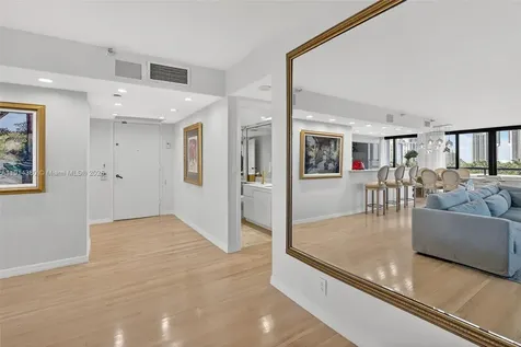 19667 Turnberry Way Aventura FL 33180
