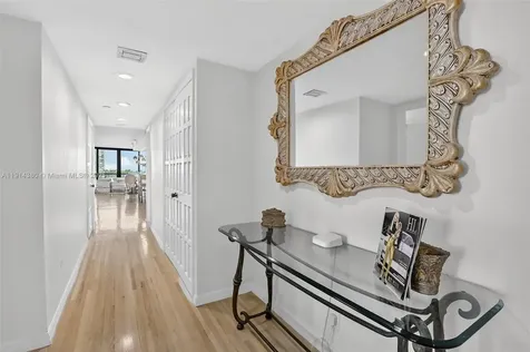 19667 Turnberry Way Aventura FL 33180