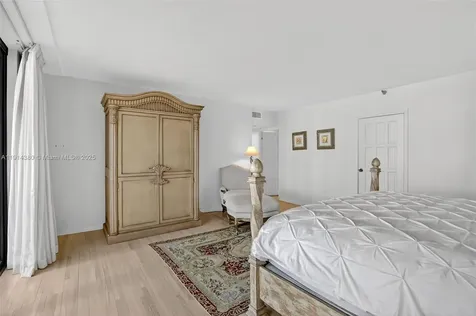 19667 Turnberry Way Aventura FL 33180