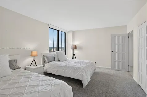 19667 Turnberry Way Aventura FL 33180