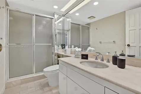 19667 Turnberry Way Aventura FL 33180