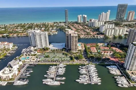 19667 Turnberry Way Aventura FL 33180