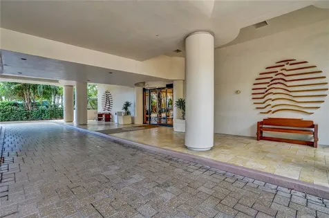 19667 Turnberry Way Aventura FL 33180