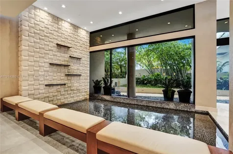 19667 Turnberry Way Aventura FL 33180