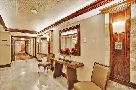 19667 Turnberry Way Aventura FL 33180
