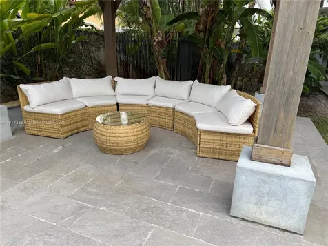 7521 SW 56th Street Miami FL 33155