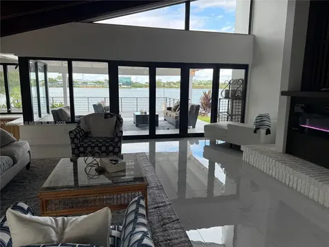 7521 SW 56th Street Miami FL 33155