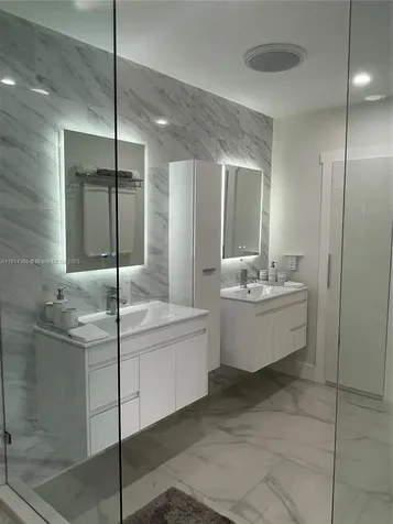7521 SW 56th Street Miami FL 33155