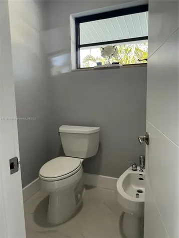 7521 SW 56th Street Miami FL 33155