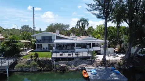 7521 SW 56th Street Miami FL 33155