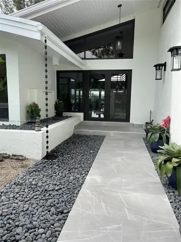 7521 SW 56th Street Miami FL 33155