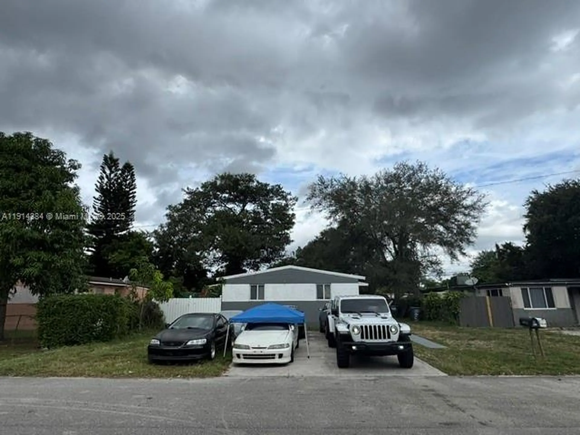 6351 Hayes Street Hollywood FL 33024
