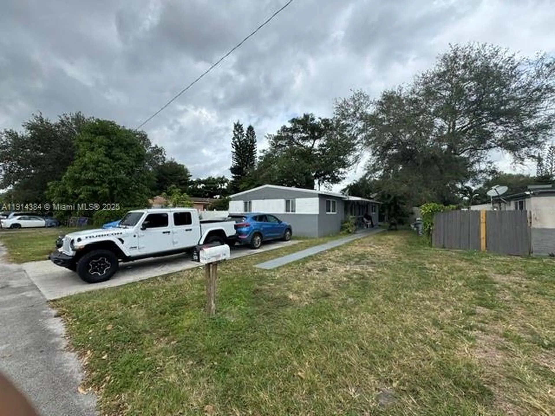 6351 Hayes Street Hollywood FL 33024