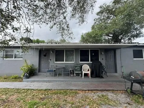 6351 Hayes Street Hollywood FL 33024