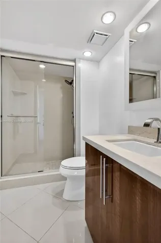 4000 Towerside Terrace Miami FL 33138