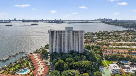4000 Towerside Terrace Miami FL 33138