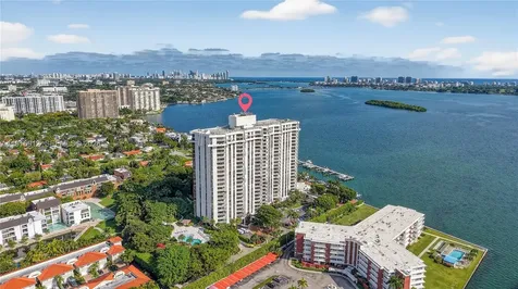 4000 Towerside Terrace Miami FL 33138