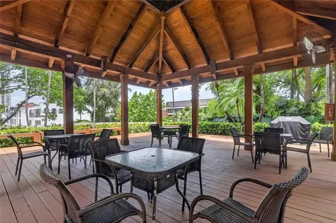 4000 Towerside Terrace Miami FL 33138
