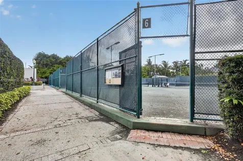 4000 Towerside Terrace Miami FL 33138