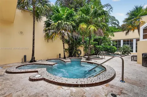 4000 Towerside Terrace Miami FL 33138