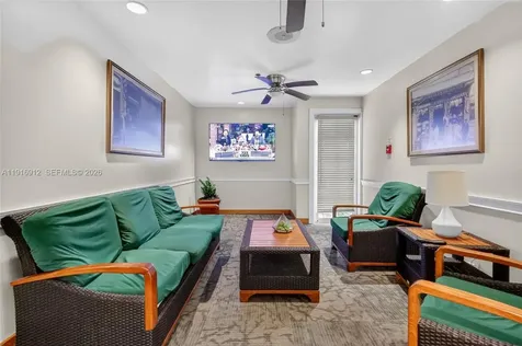 4000 Towerside Terrace Miami FL 33138