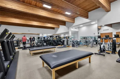 4000 Towerside Terrace Miami FL 33138