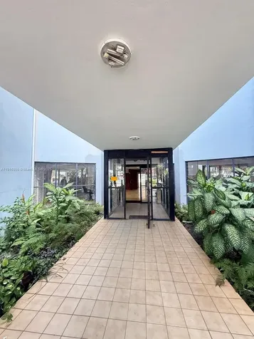 2025 NE 164th Street North Miami Beach FL 33162