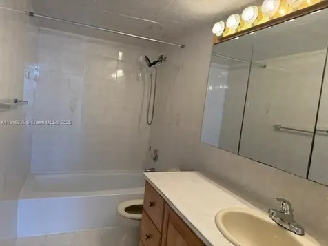 5401 Collins Avenue Miami Beach FL 33140