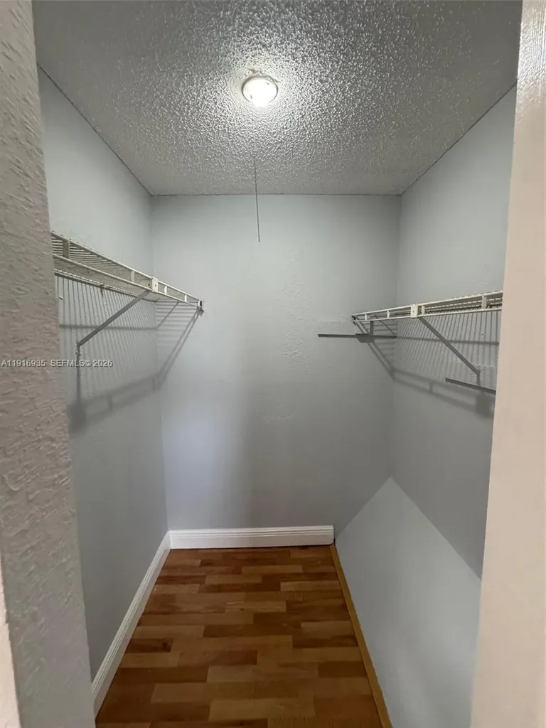 1741 SW 40th Terrace Fort Lauderdale FL 33317