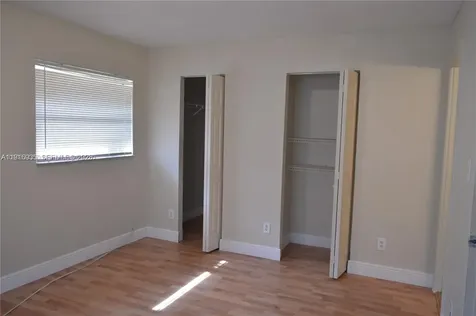 1741 SW 40th Terrace Fort Lauderdale FL 33317