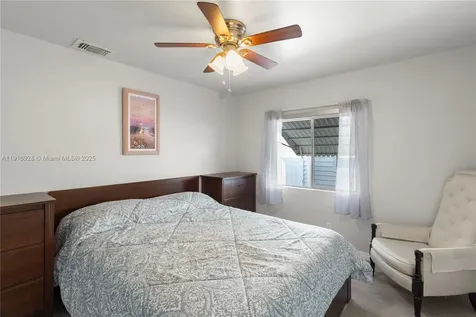 5239 NW 3rd Avenue Deerfield Beach FL 33064
