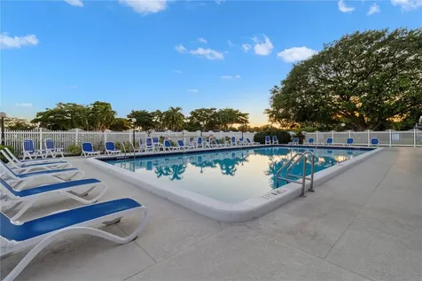 5239 NW 3rd Avenue Deerfield Beach FL 33064