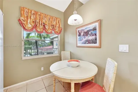 6496 Huntington Lakes Circle Naples FL 34119