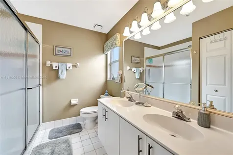 6496 Huntington Lakes Circle Naples FL 34119