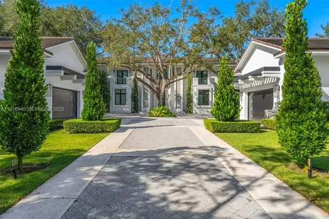 9500 SW 61st Court Pinecrest FL 33156