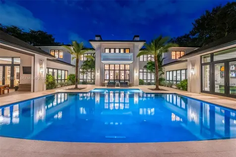 9500 SW 61st Court Pinecrest FL 33156