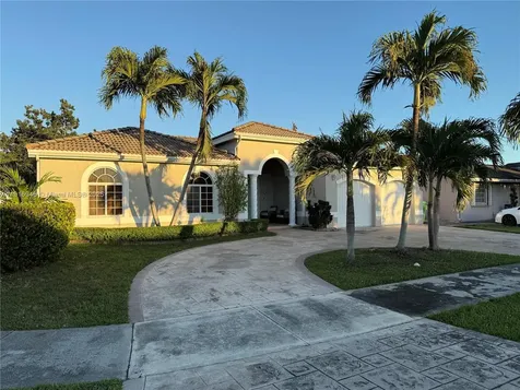 16605 SW 103rd Court Miami FL 33157