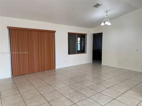 16605 SW 103rd Court Miami FL 33157