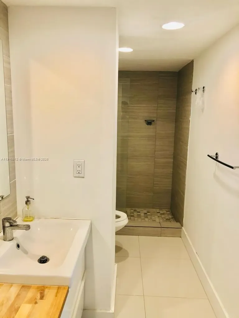 4001 S Ocean Drive Hollywood FL 33019
