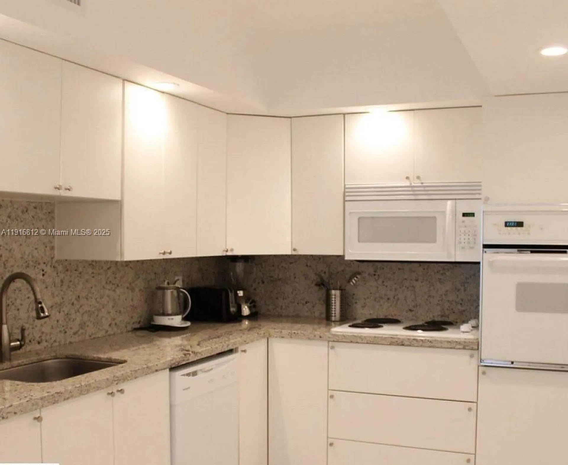 4001 S Ocean Drive Hollywood FL 33019