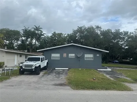 353 SW 19th Avenue Fort Lauderdale FL 33312