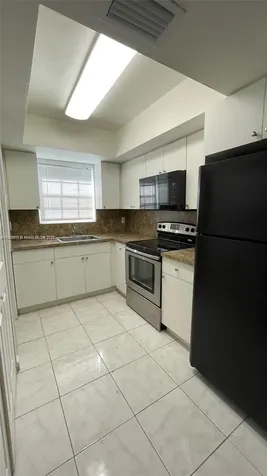 353 SW 19th Avenue Fort Lauderdale FL 33312