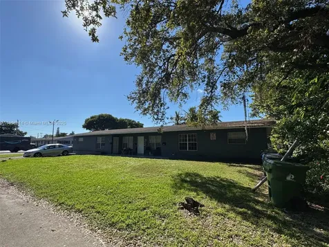353 SW 19th Avenue Fort Lauderdale FL 33312