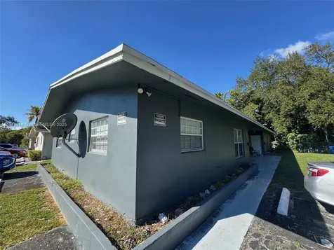 353 SW 19th Avenue Fort Lauderdale FL 33312