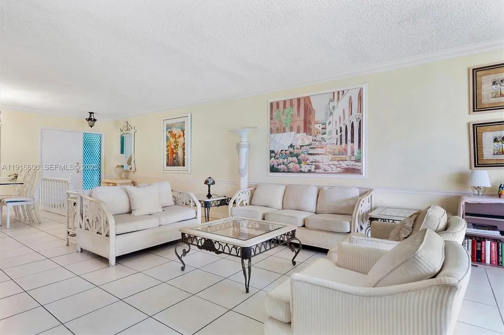 1700 NE 191st Street Miami FL 33179