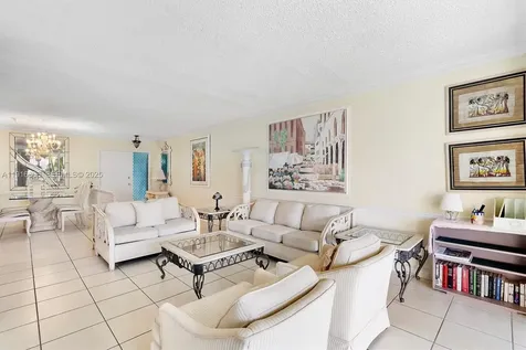 1700 NE 191st Street Miami FL 33179